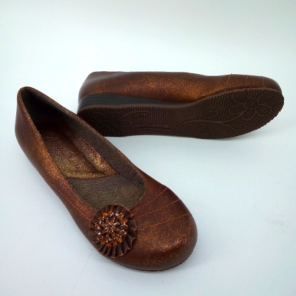 Gabrielle Rocha Bronze Jeweled Gem Flower Shoes 5.5 Brown Ballet Flats - Picture 5 of 13
